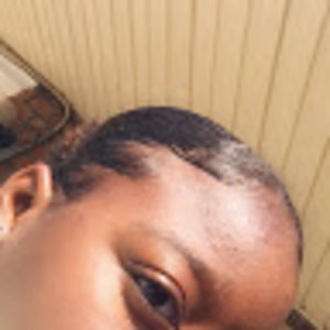 Meet your Posher, Michaela